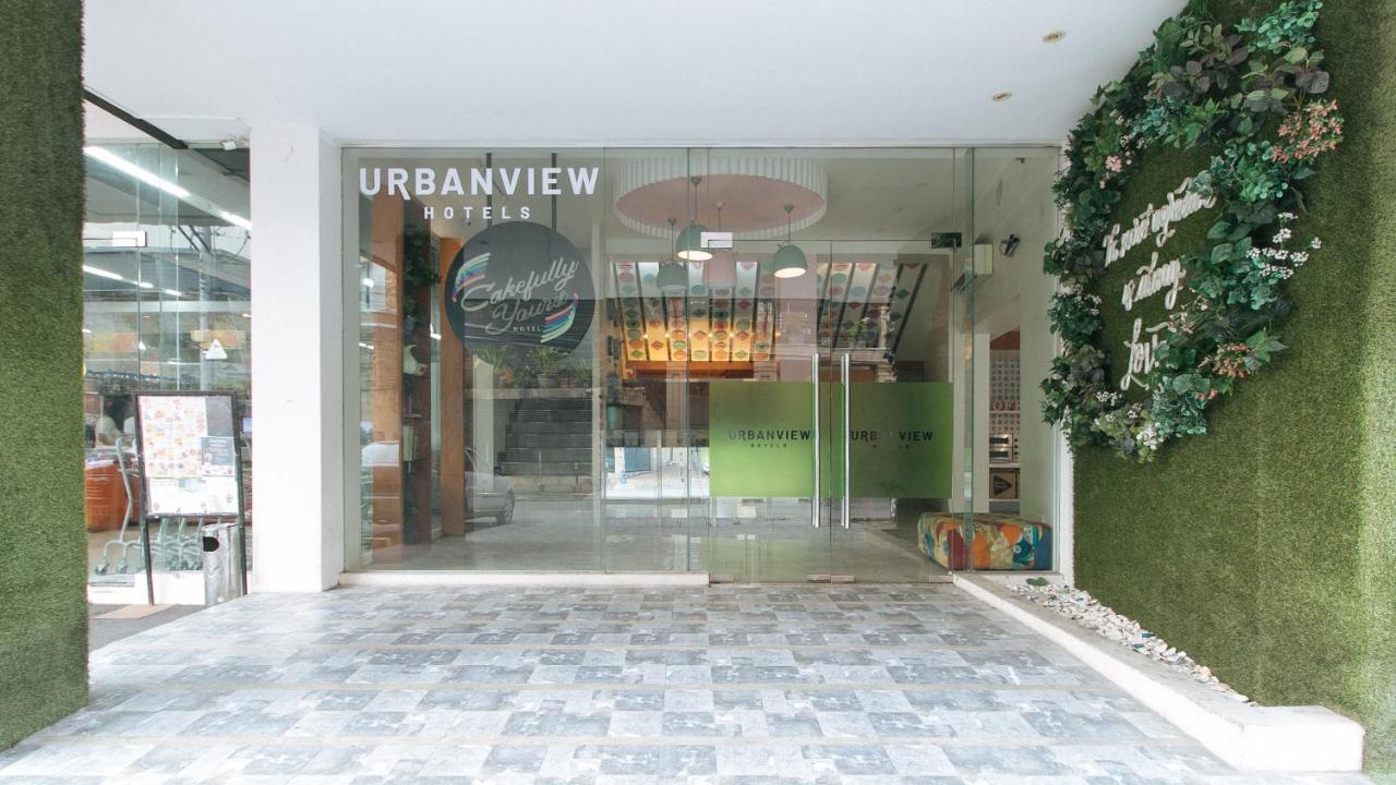 Urbanview At Lacson Street Bacolod City By Reddoorz Εξωτερικό φωτογραφία