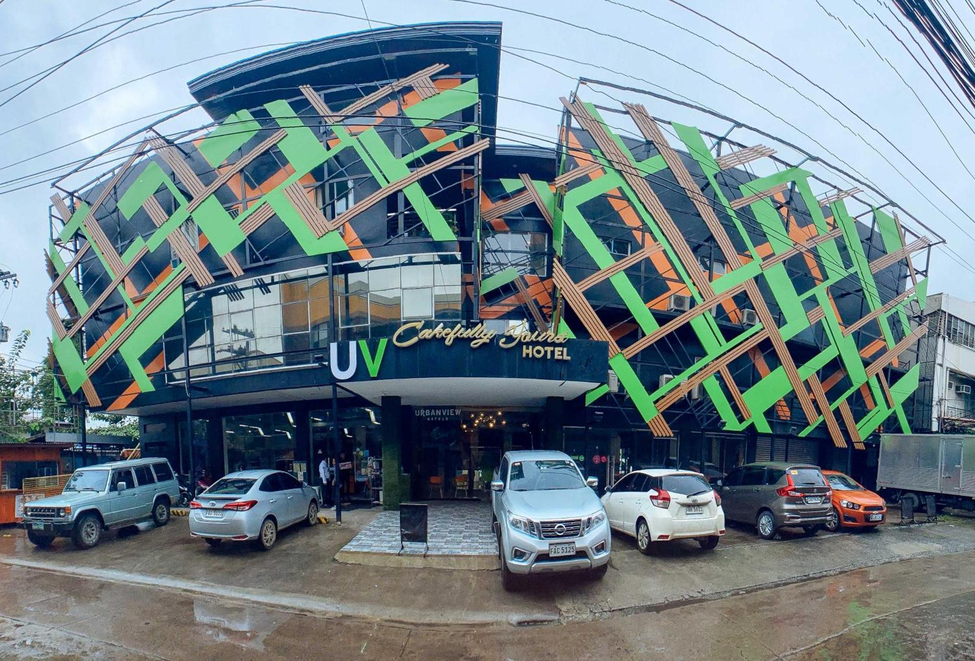 Urbanview At Lacson Street Bacolod City By Reddoorz Εξωτερικό φωτογραφία